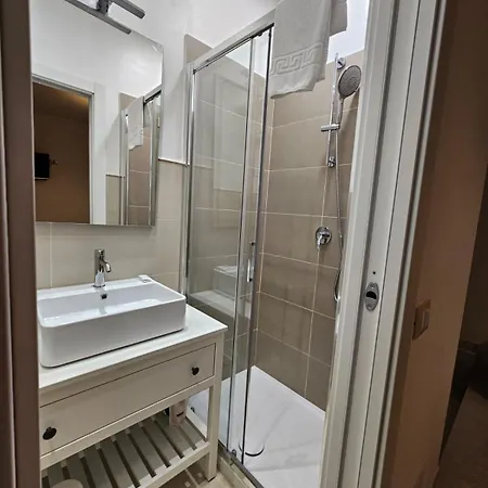 Be Your - Stendardi's House Apartman *
