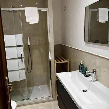 Be Your - Stendardi's House Apartman