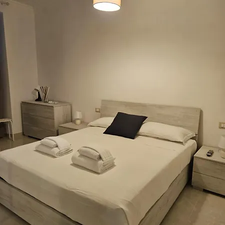 Be Your - Stendardi's House Apartman