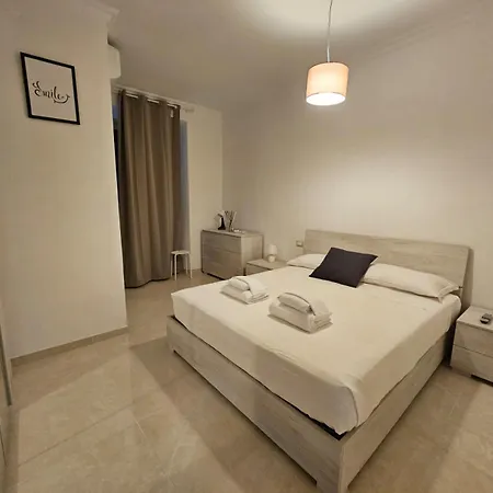 Be Your - Stendardi's House Daire