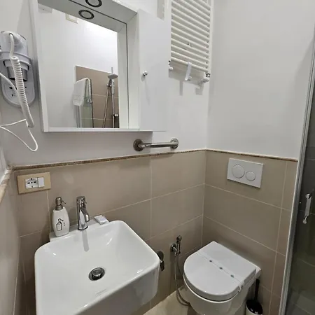 Be Your - Stendardi's House * Rome