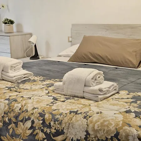 Apartment Be Your - Stendardi's House Rome