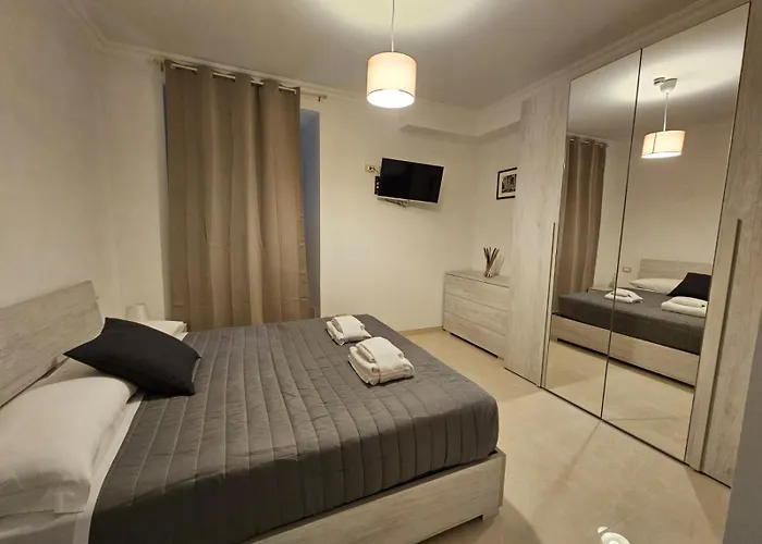 Be Your - Stendardi's House 아파트