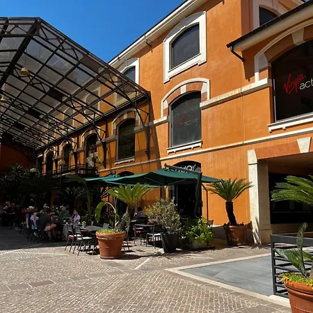 Be Your - Stendardi's House * Рим